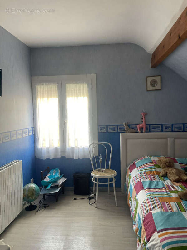 Maison à SAINT-JEAN-DE-BRAYE