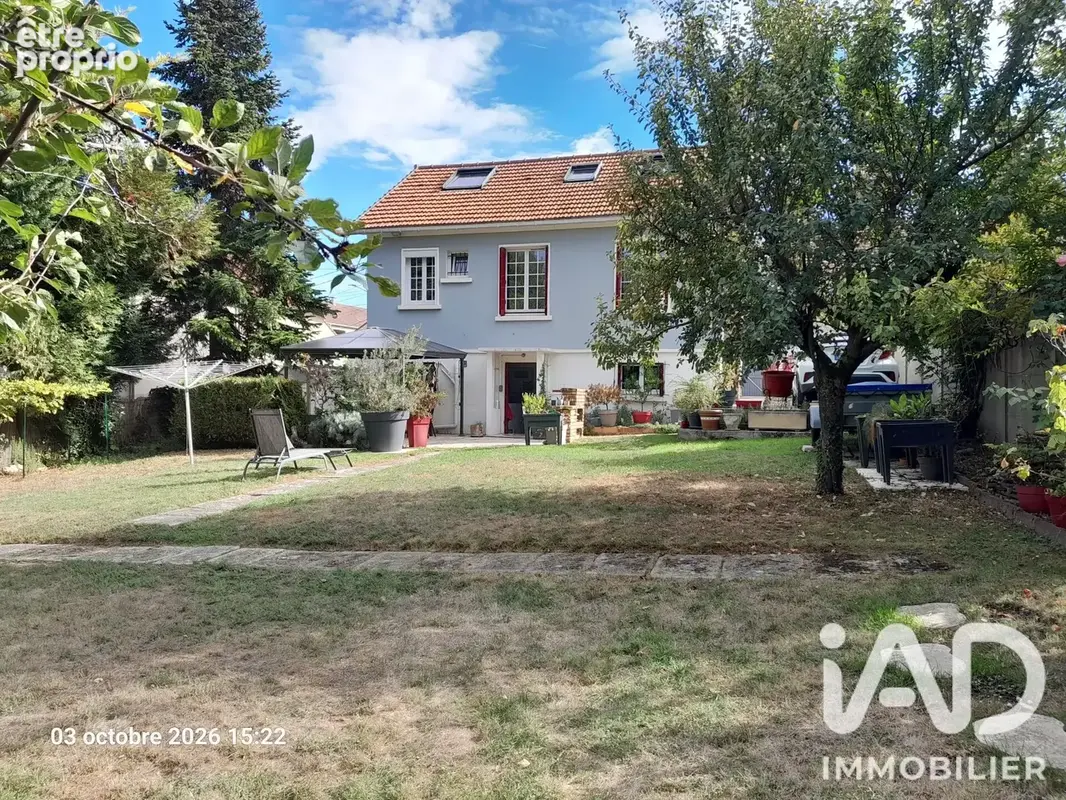 Photo 1 - Maison à VILLENEUVE-LE-ROI