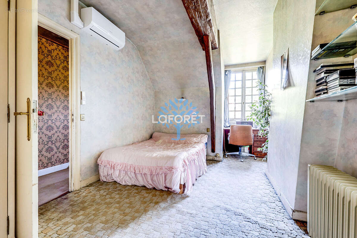 Maison à FONTENAY-SOUS-BOIS