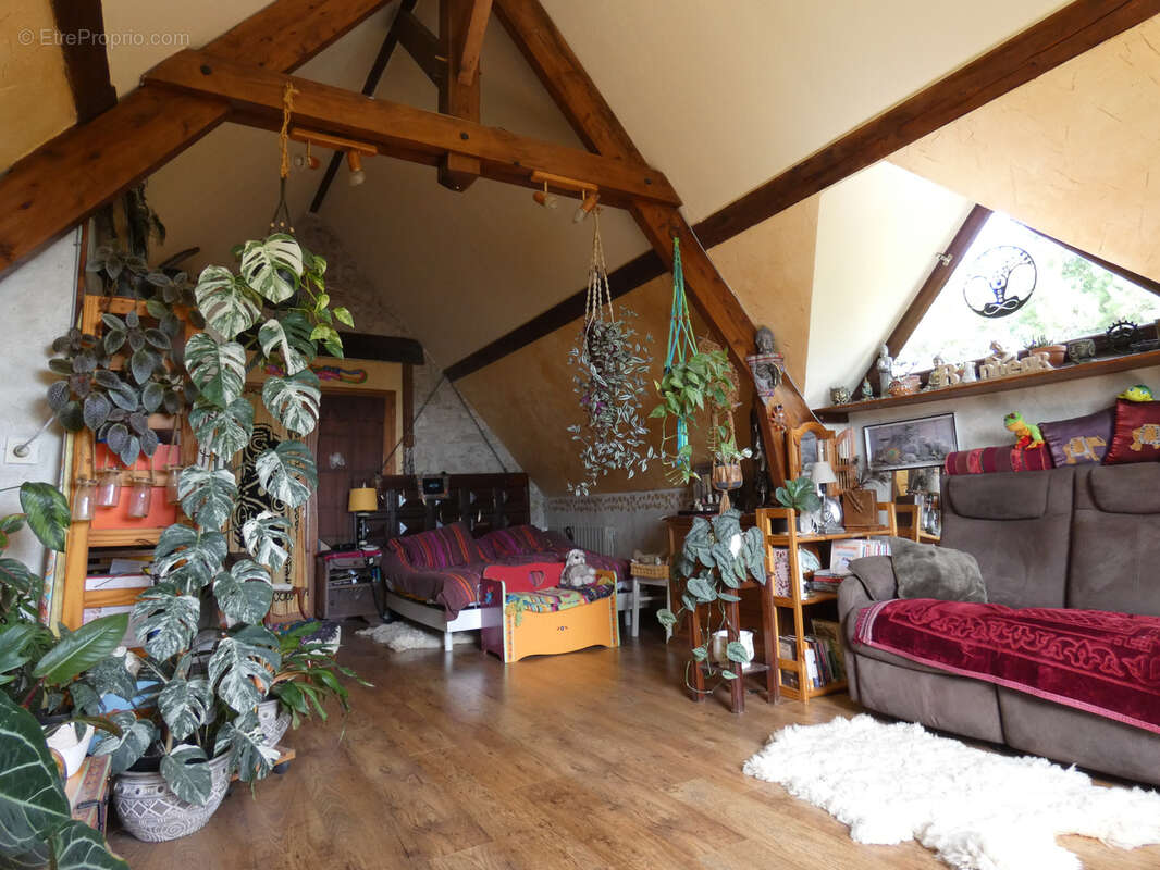 Maison à LA SAULSOTTE