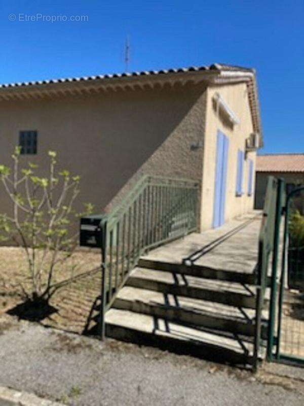 Maison à MEJANNES-LE-CLAP