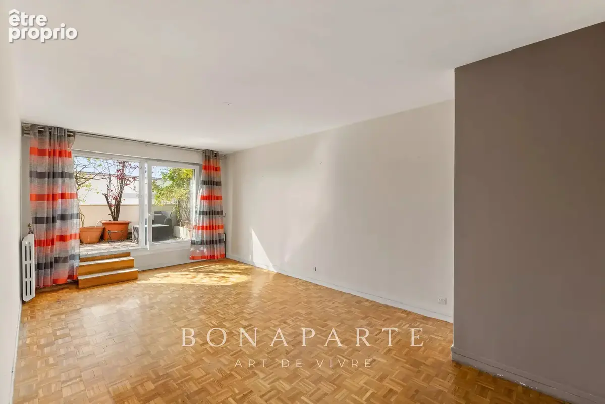 Paris xixe – belleville – dernier étage - rooftop de 92 m² avec terrasse de 68 m² - photo 4