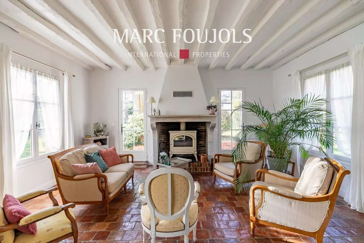 Maison à ORRY-LA-VILLE