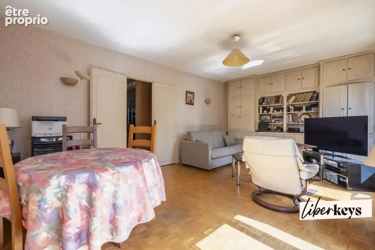 Vincennes – Lumineux 2 pièces aux volumes rares – 67 m² - photo 3
