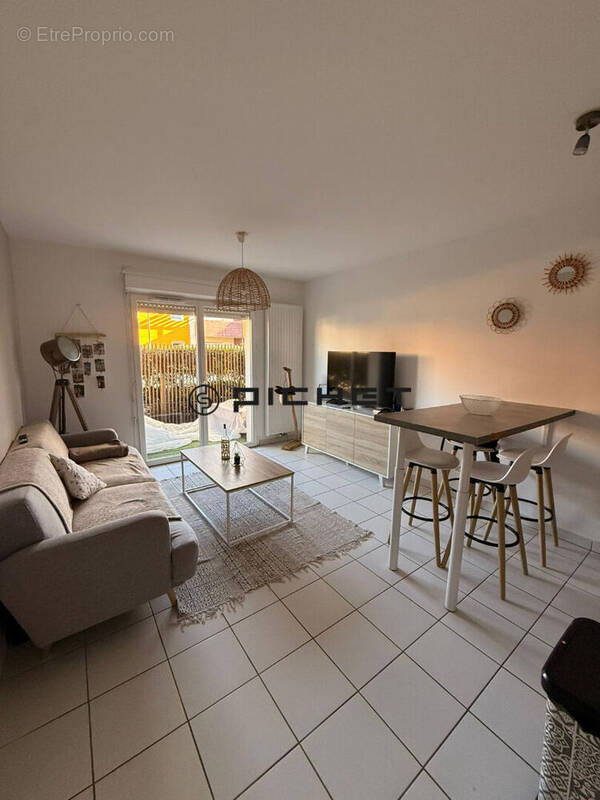 Appartement à LE TAILLAN-MEDOC