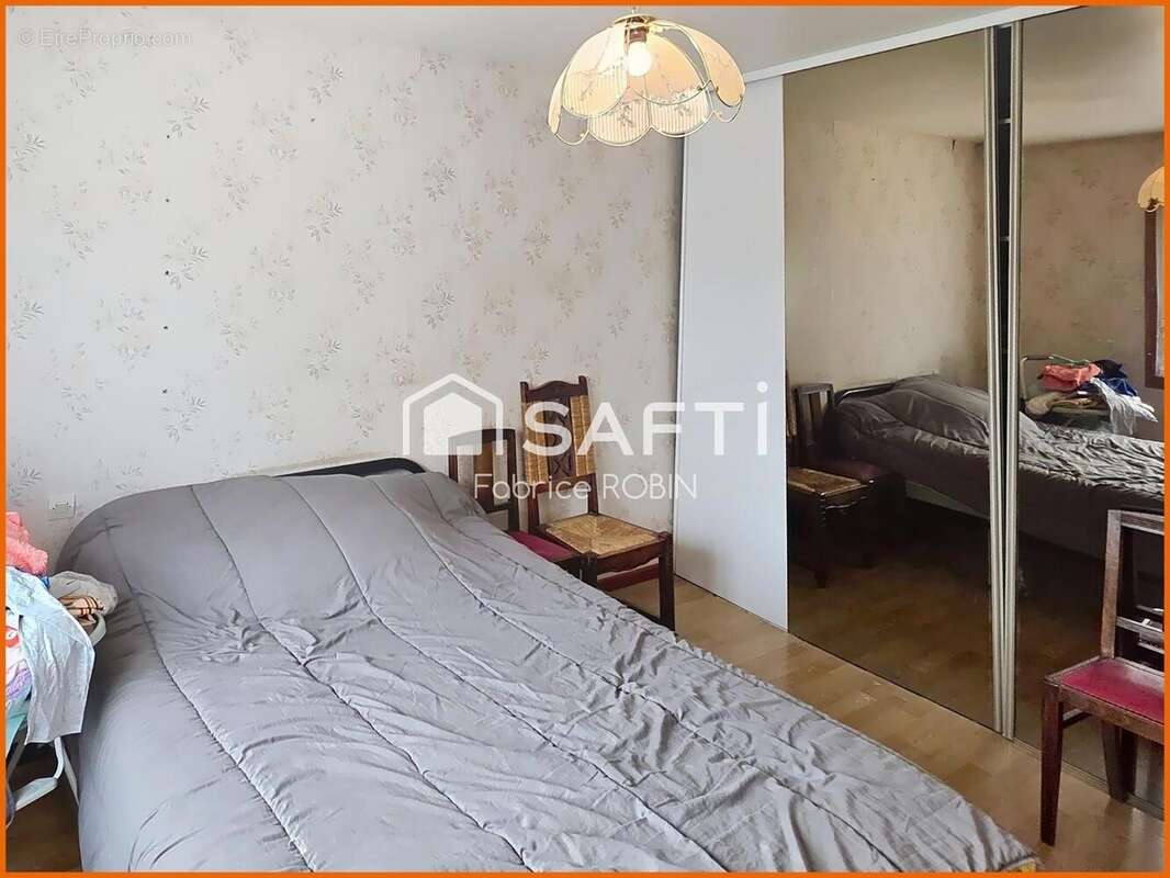 Photo 9 - Appartement à SAINT-JULIEN-LES-VILLAS