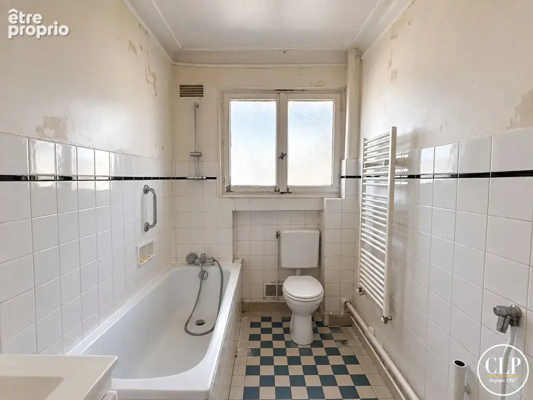 BAS MONTREUIL - Appartement 2 pièce(s) 52.23 m2 - photo 5
