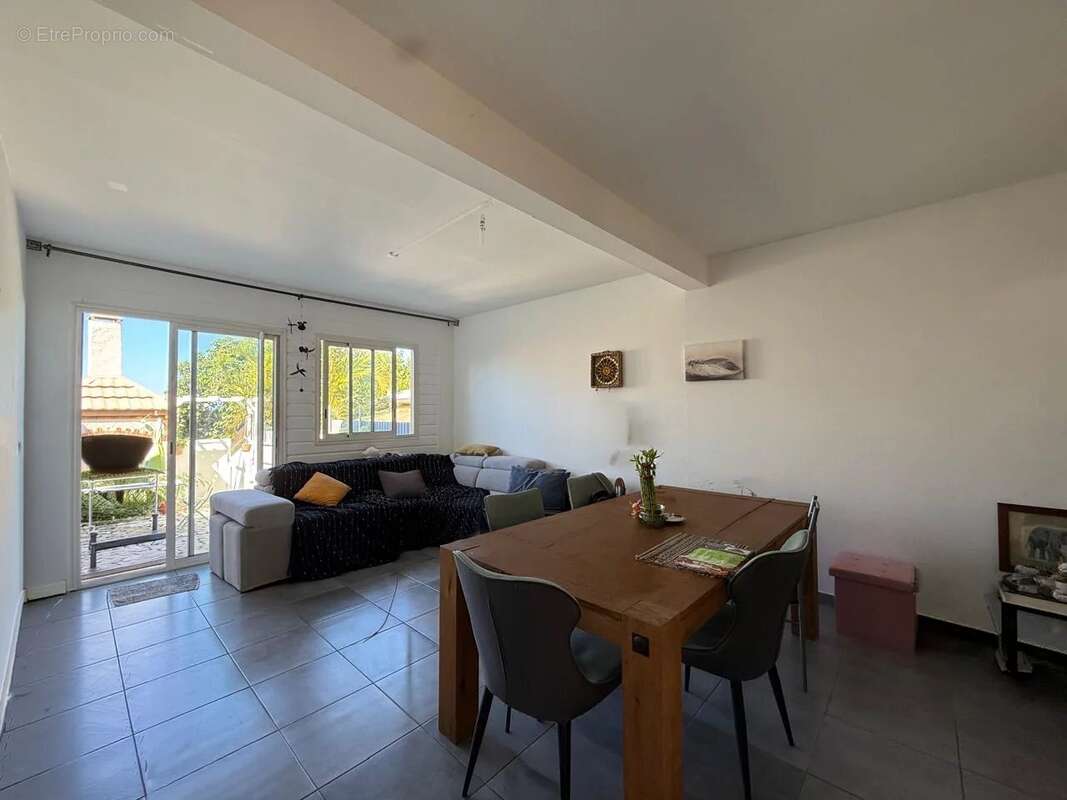 Maison à SAINT-JOSEPH