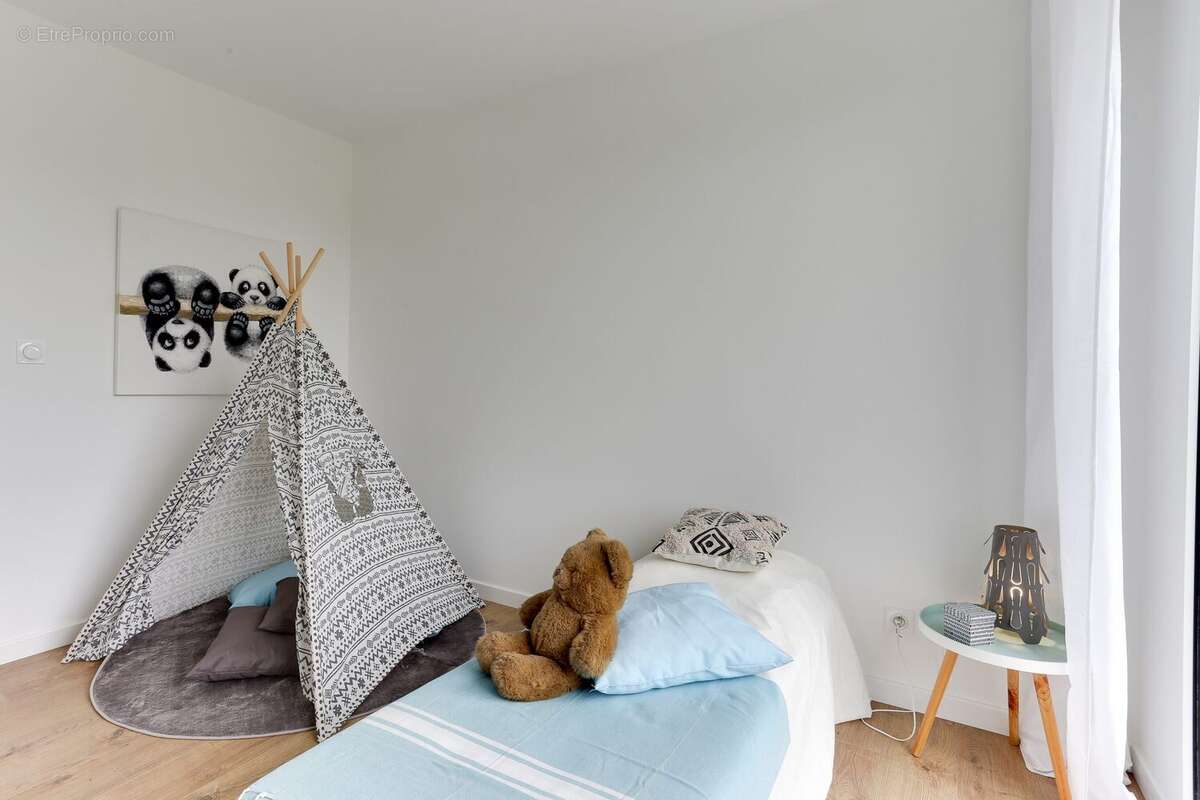 Appartement à VERN-SUR-SEICHE