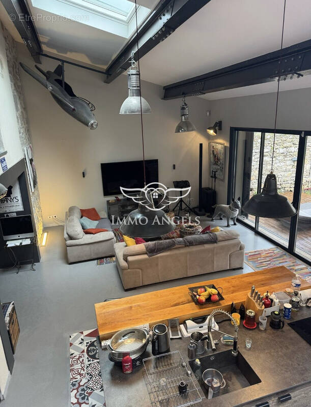 Maison à COURNONTERRAL