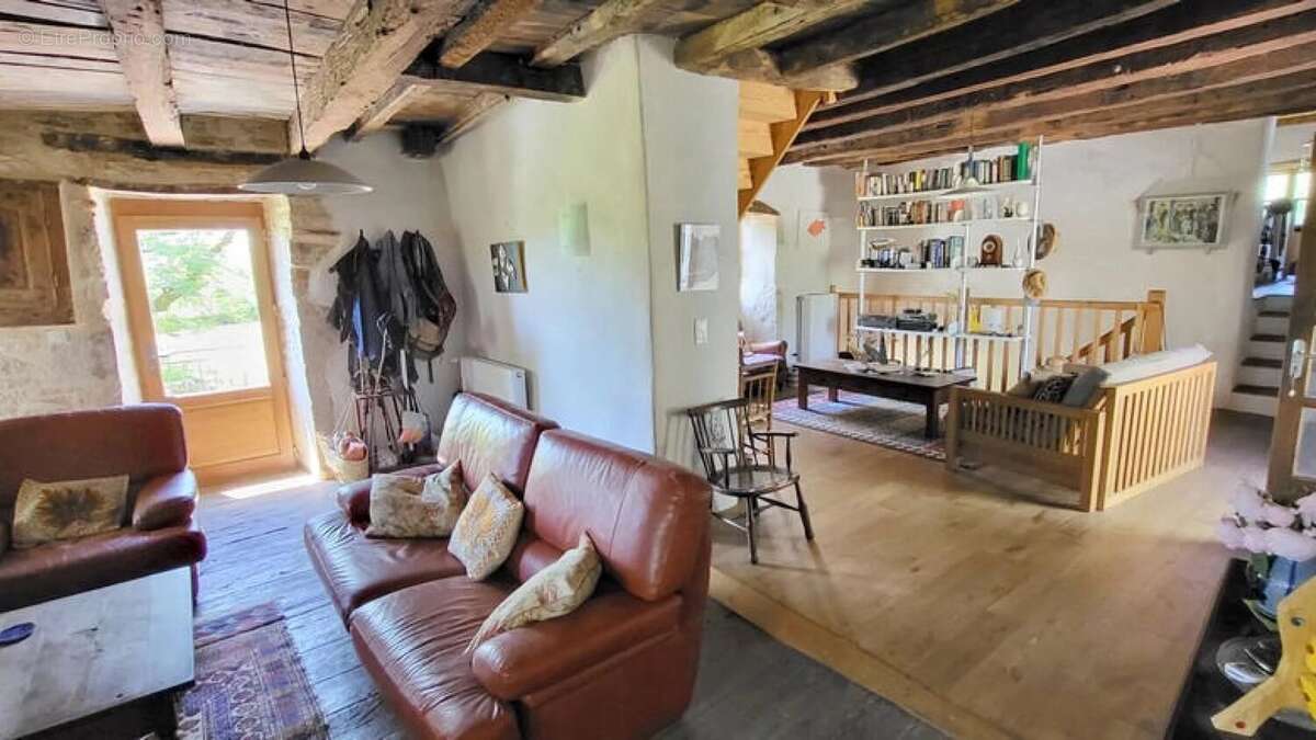 Maison à LABASTIDE-MURAT