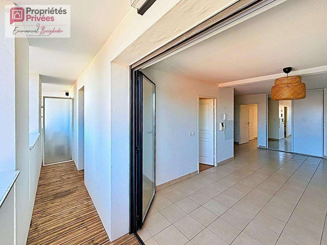 Appartement Bordeaux 4 pièceS 79.2 m2 terrasses parking - photo 4