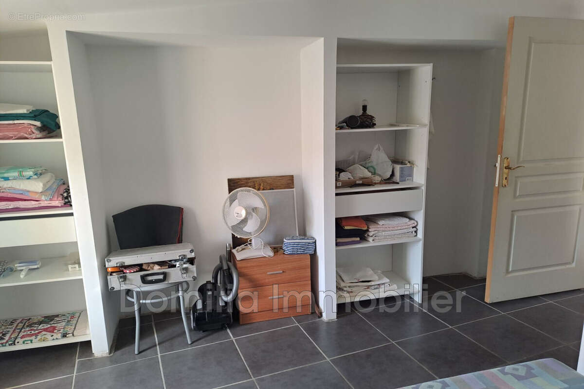 Appartement à LE PERTHUS