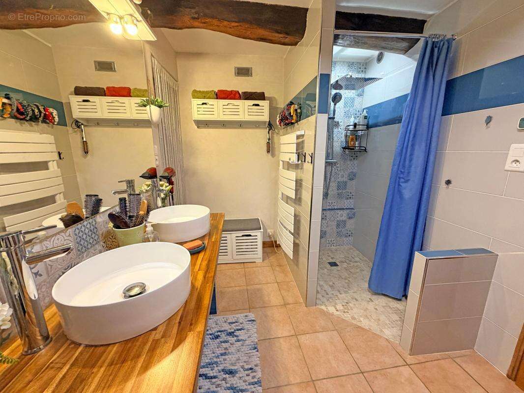 Maison avec gîte et piscine au calme - photo 11