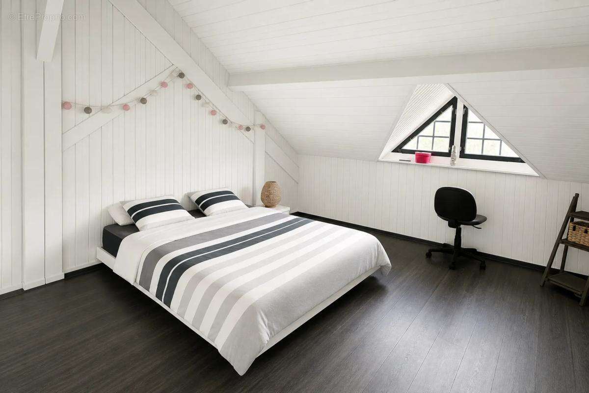 Vaste maison 7 pièces 214 m² à Ordonnac - photo 7