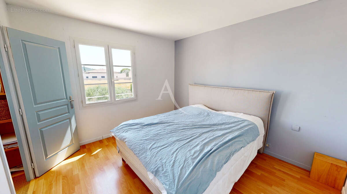 Maison familiale 4 chambres avec piscine, terrain de 904 m² sans vis-à-vis - photo 10