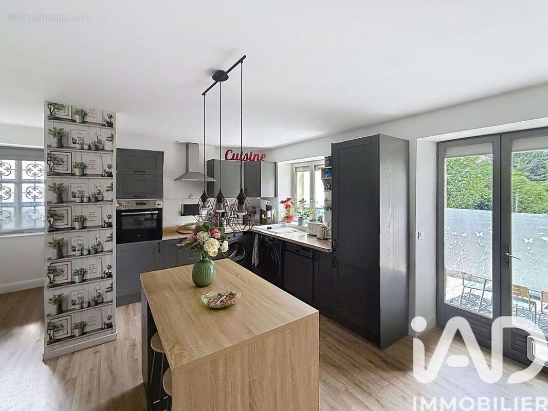Photo 6 - Maison à SAINTRY-SUR-SEINE