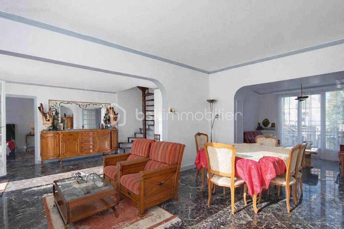 Maison à ROSNY-SOUS-BOIS