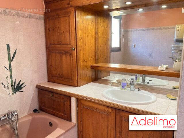 Maison à SAINT-GILLES