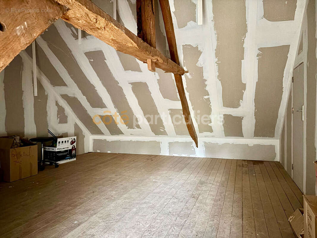 Maison à MONTPINCHON