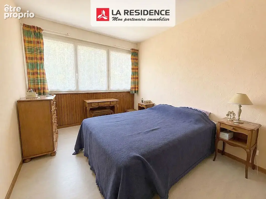 Appartement 3 pièces 63 m² à vendre à Velizy-Villacoublay (78140) - photo 2