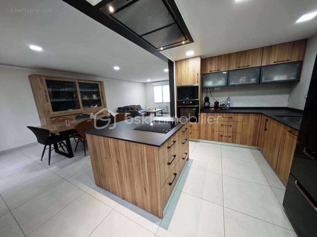 Maison à SAINT-WITZ