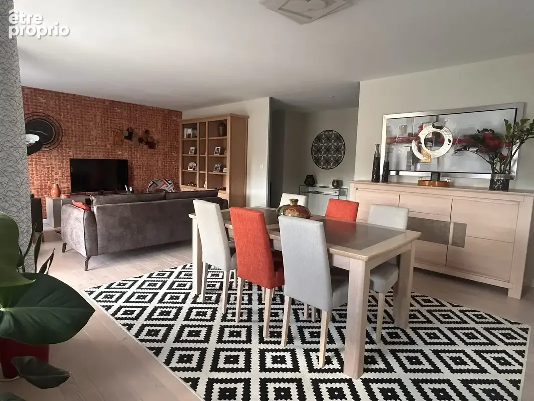 Appartement 4 pièces 128 m² à vendre à Saumur (49400) - photo 5