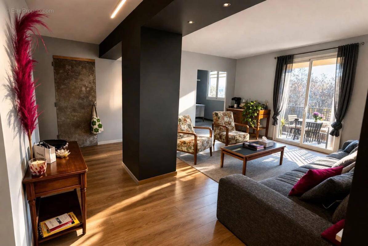 Appartement à VALBONNE