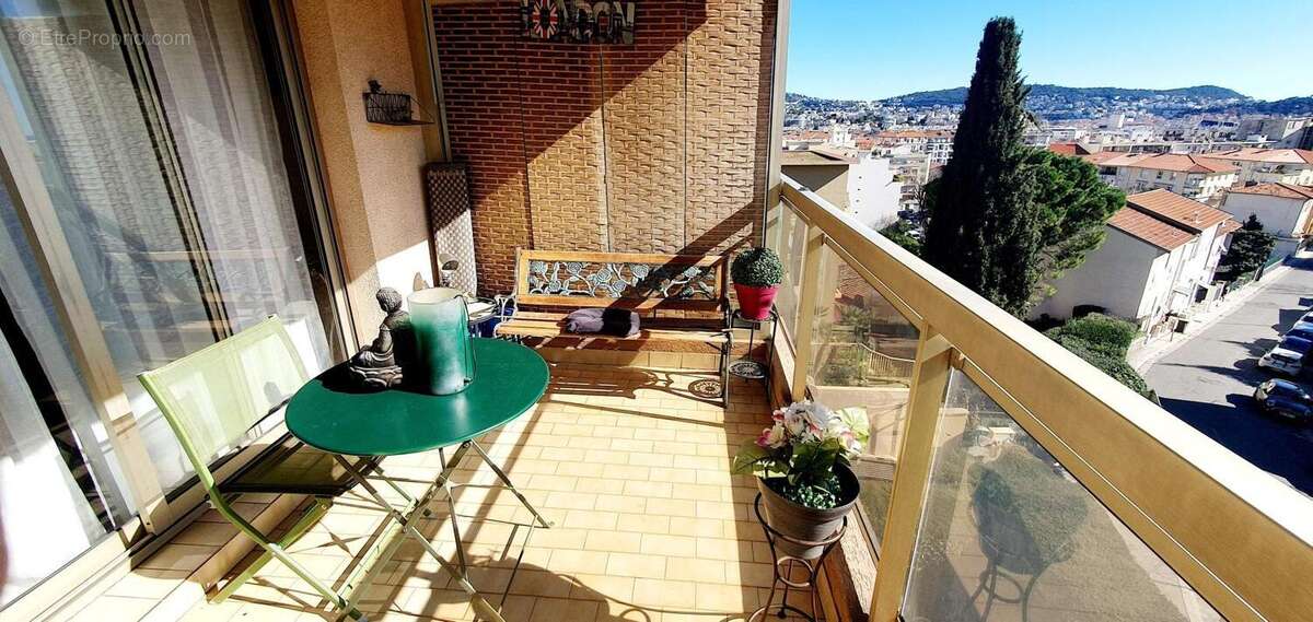Appartement à NICE