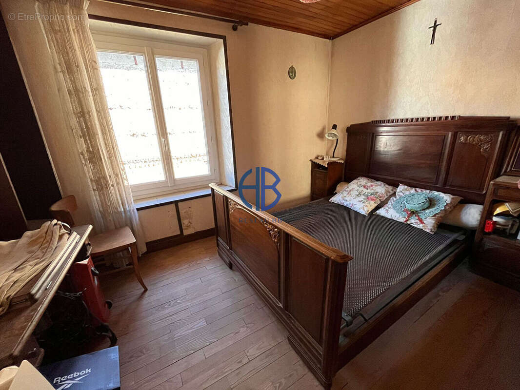 Maison à LA COTE-SAINT-ANDRE