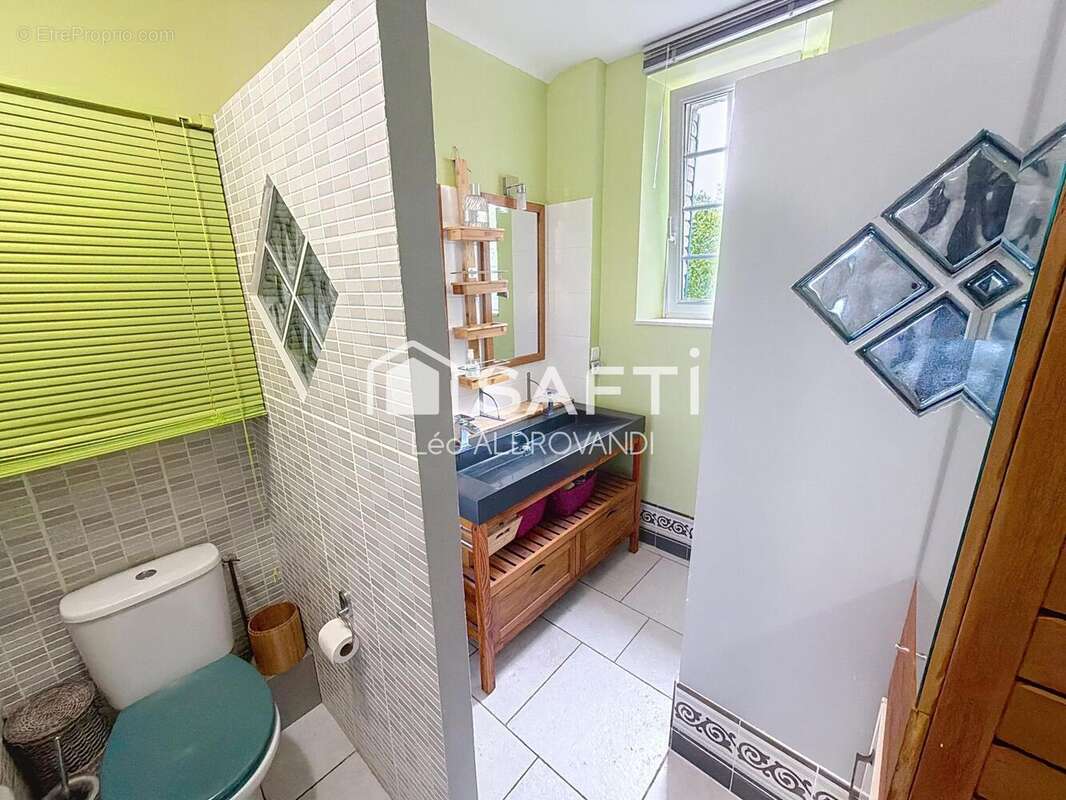 Maison 110 m² à Maltot  - photo 8