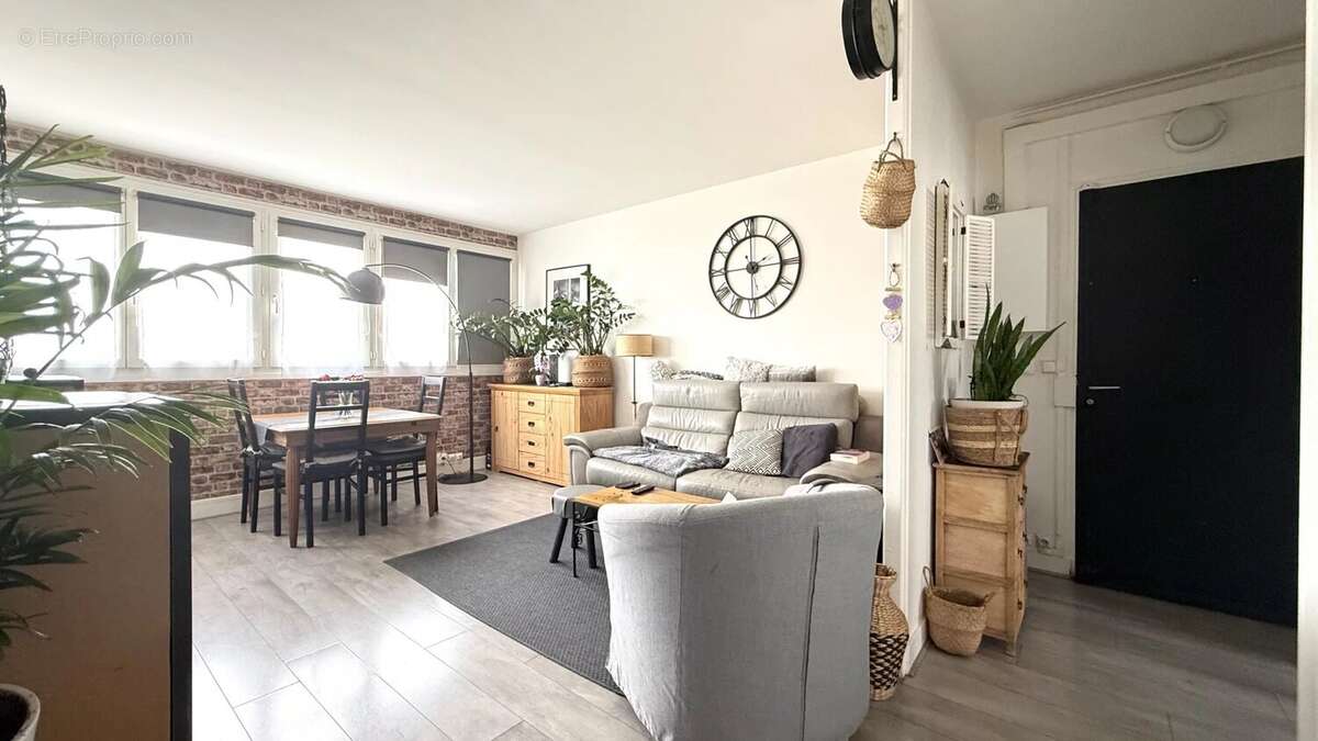 Appartement à DOMONT