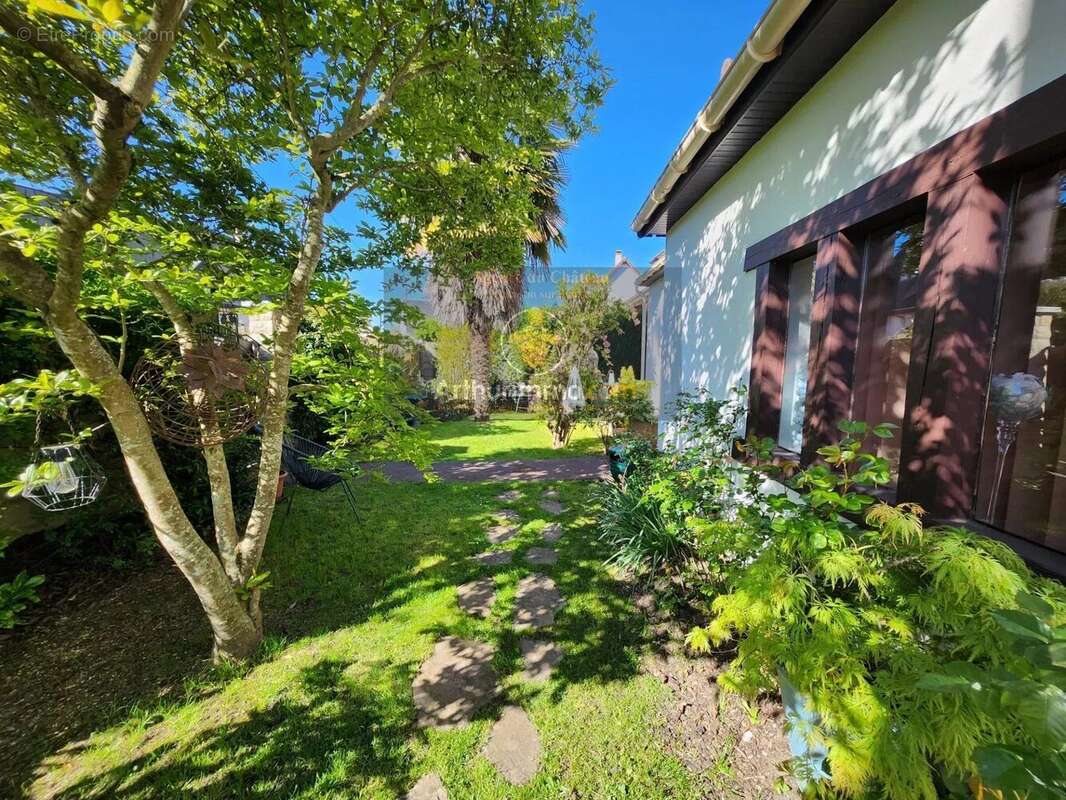 Maison à LE PLESSIS-TREVISE