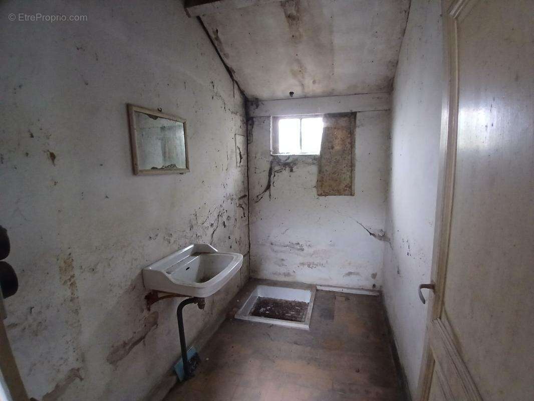 Maison à ROUMAZIERES-LOUBERT