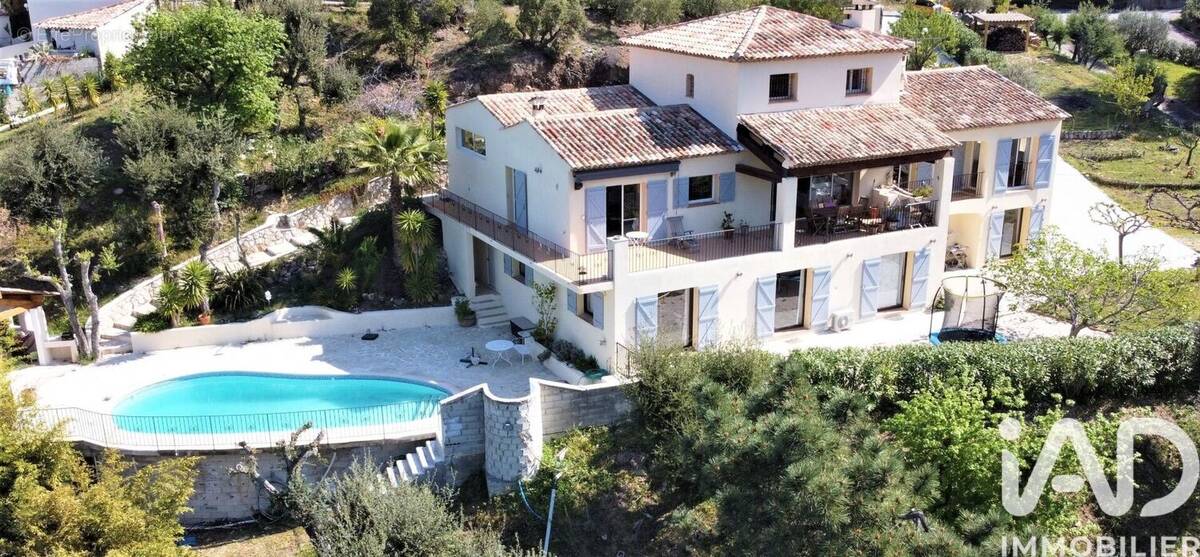 Photo 1 - Maison à MANDELIEU-LA-NAPOULE