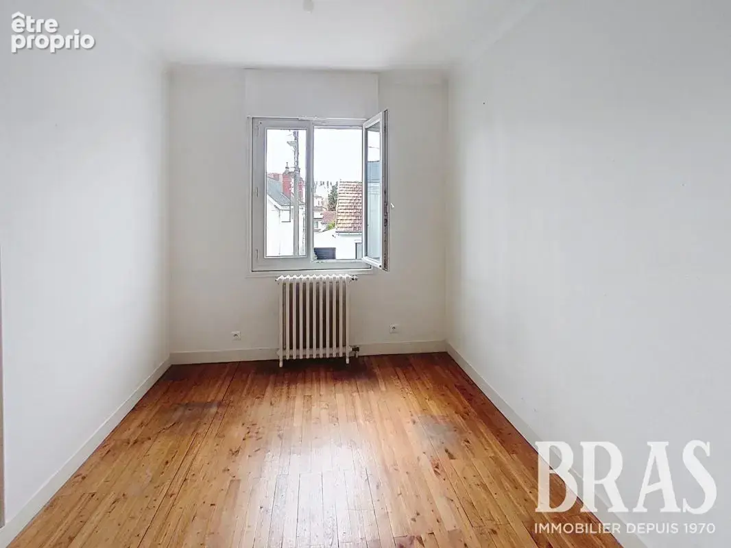 Maison T6 de 144m² sur terrain de 308m²  avec garage et annexe - photo 3