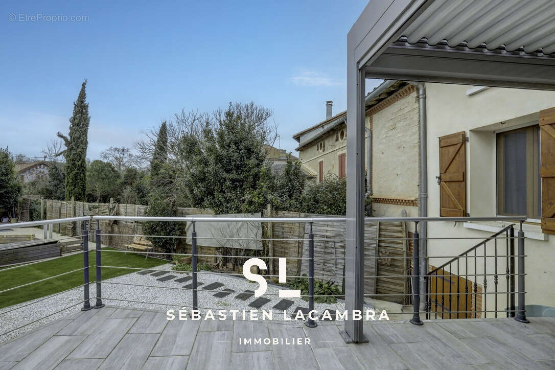 Maison à LISLE-SUR-TARN