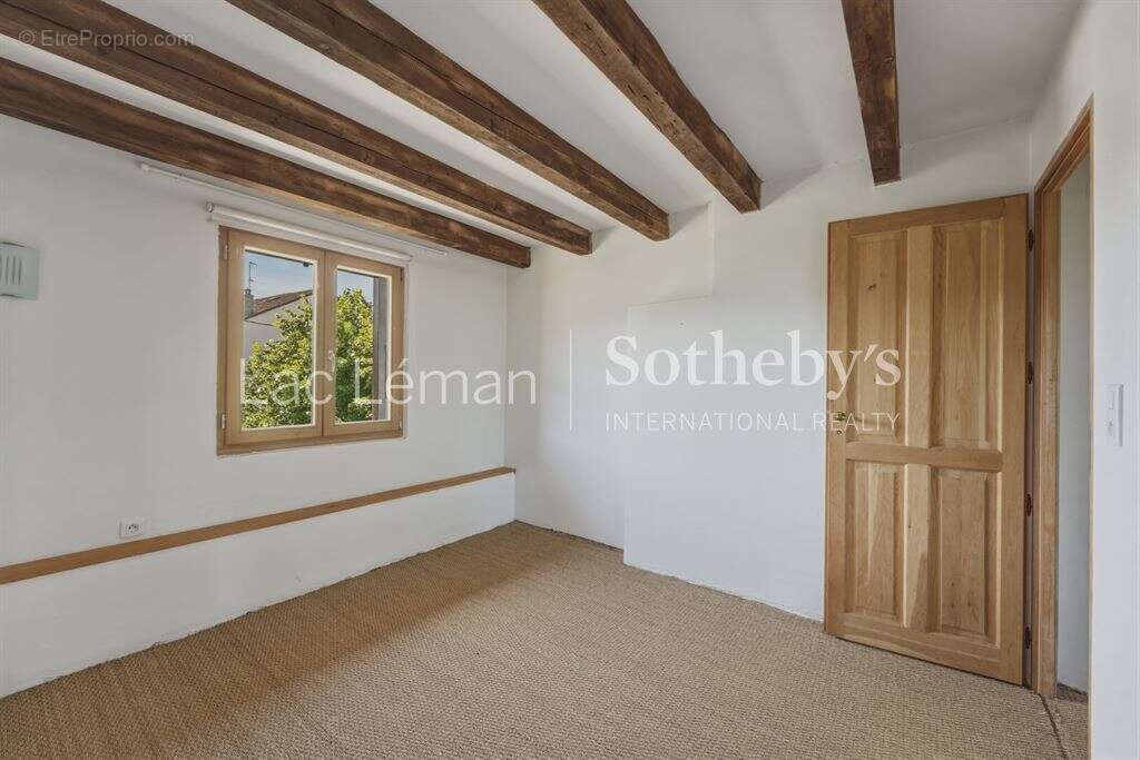 Maison à SCIEZ