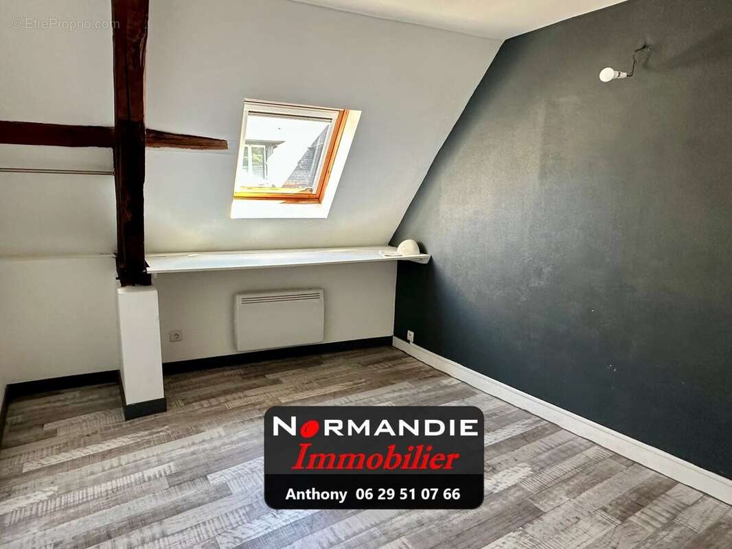 Appartement à LILLEBONNE