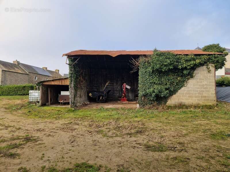 Ancien corp de ferme SENVEN LEHART (22) - photo 9