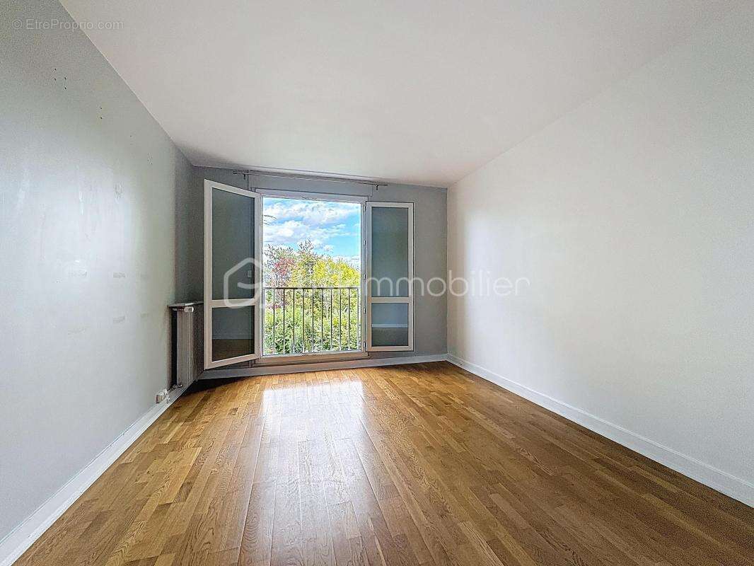 Appartement à RUEIL-MALMAISON