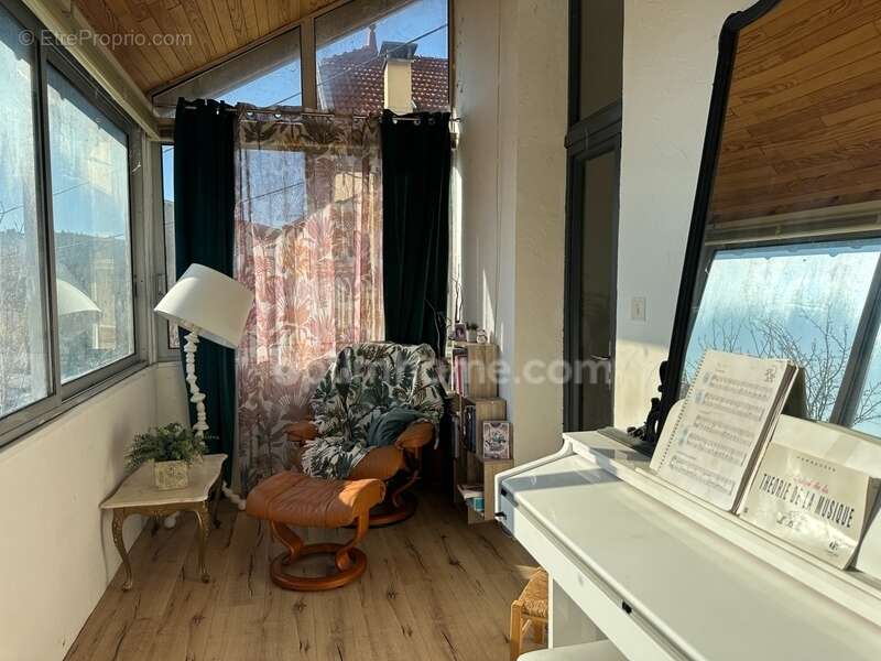 Maison à vendre 8 pièces VEYNES (05) - photo 4