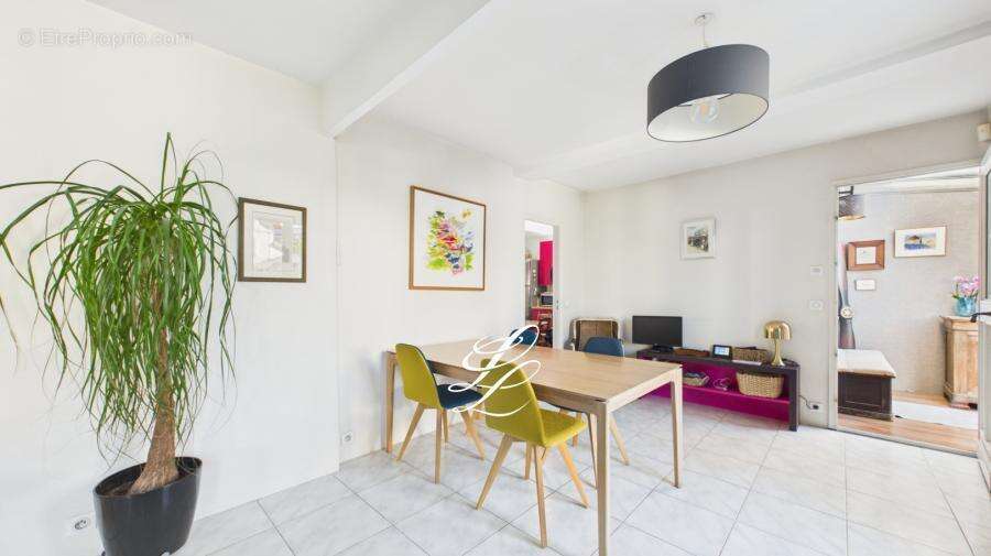 Maison à NEUILLY-PLAISANCE