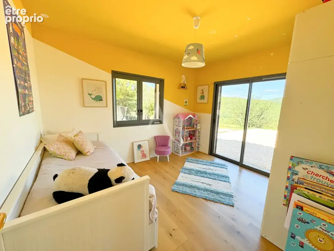 30 KM SUD PERPIGNAN :  Maison contemporaine 5 pièces 160 m² avec PISCINE, GARAGE de 150 m² et TERRAIN de 3,3 HECTARES !! - photo 9
