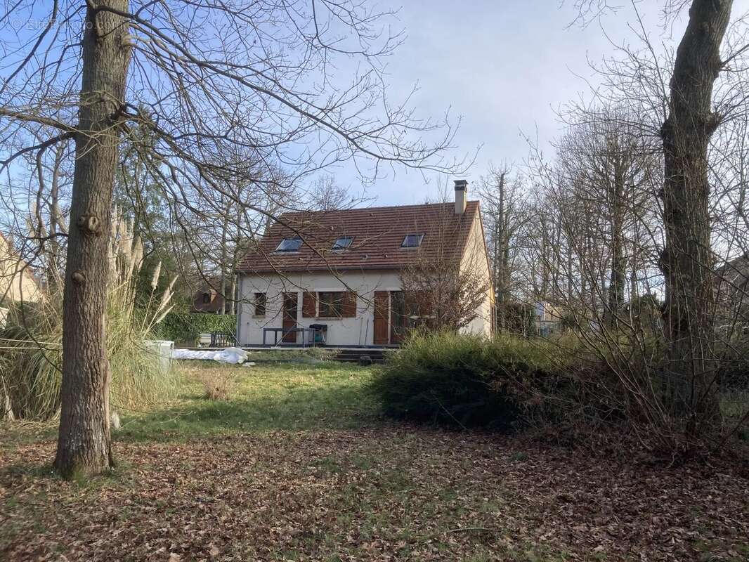 Maison à POIGNY-LA-FORET