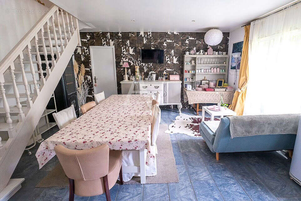 Maison à MAGNY-EN-VEXIN