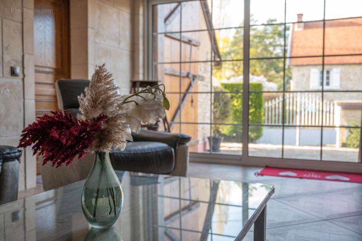 Maison à COULOMMIERS