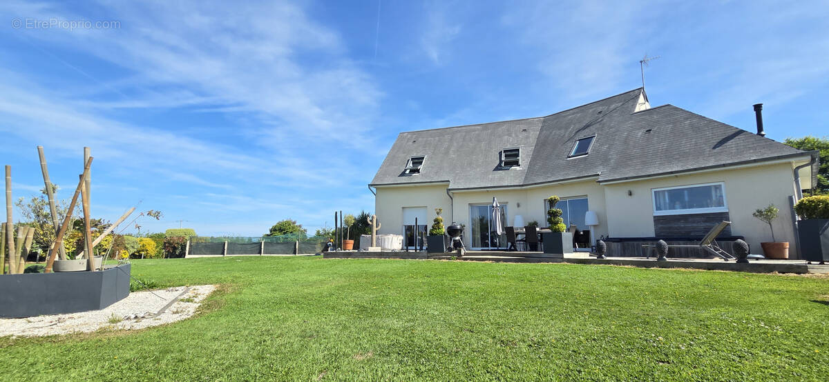 Maison à GRANDCAMP-MAISY