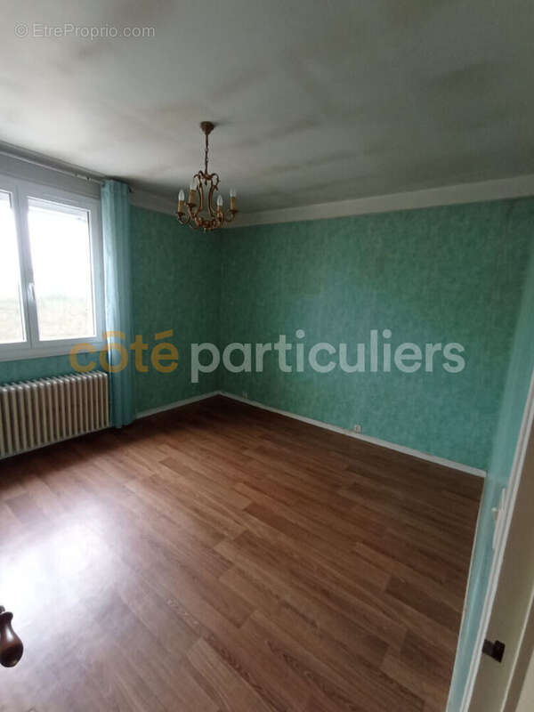 Maison à VILLEMANDEUR