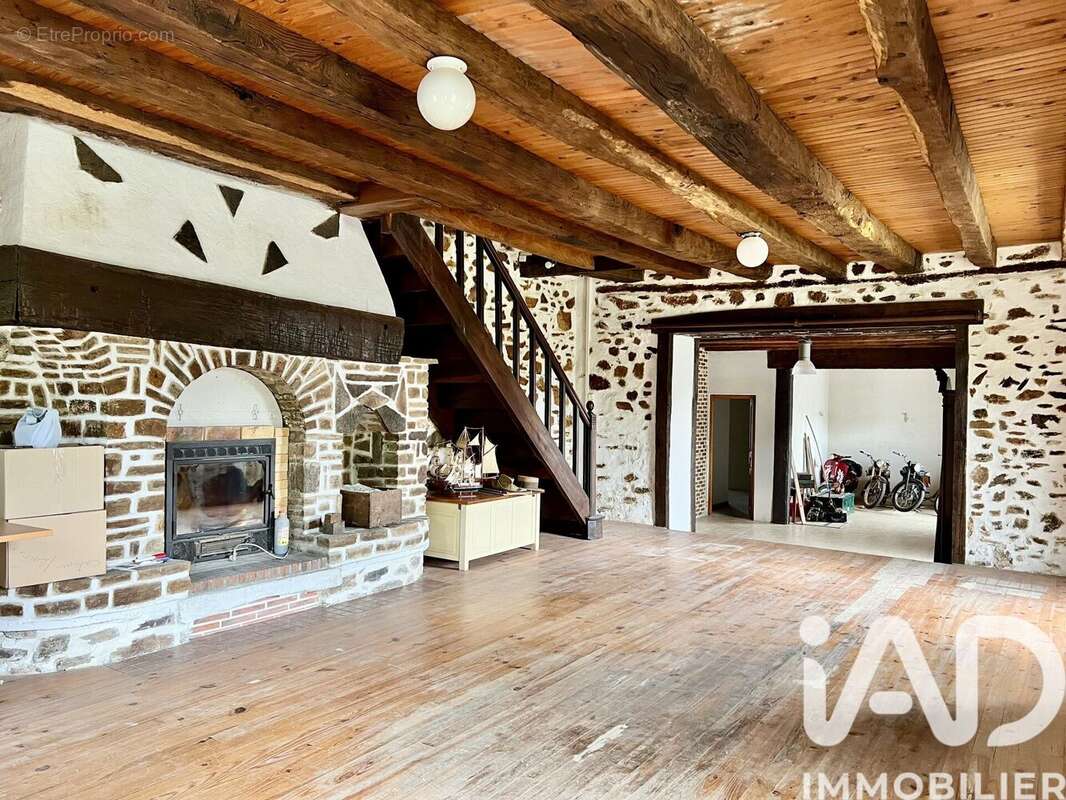Maison 144 m² à Champsac  - photo 4